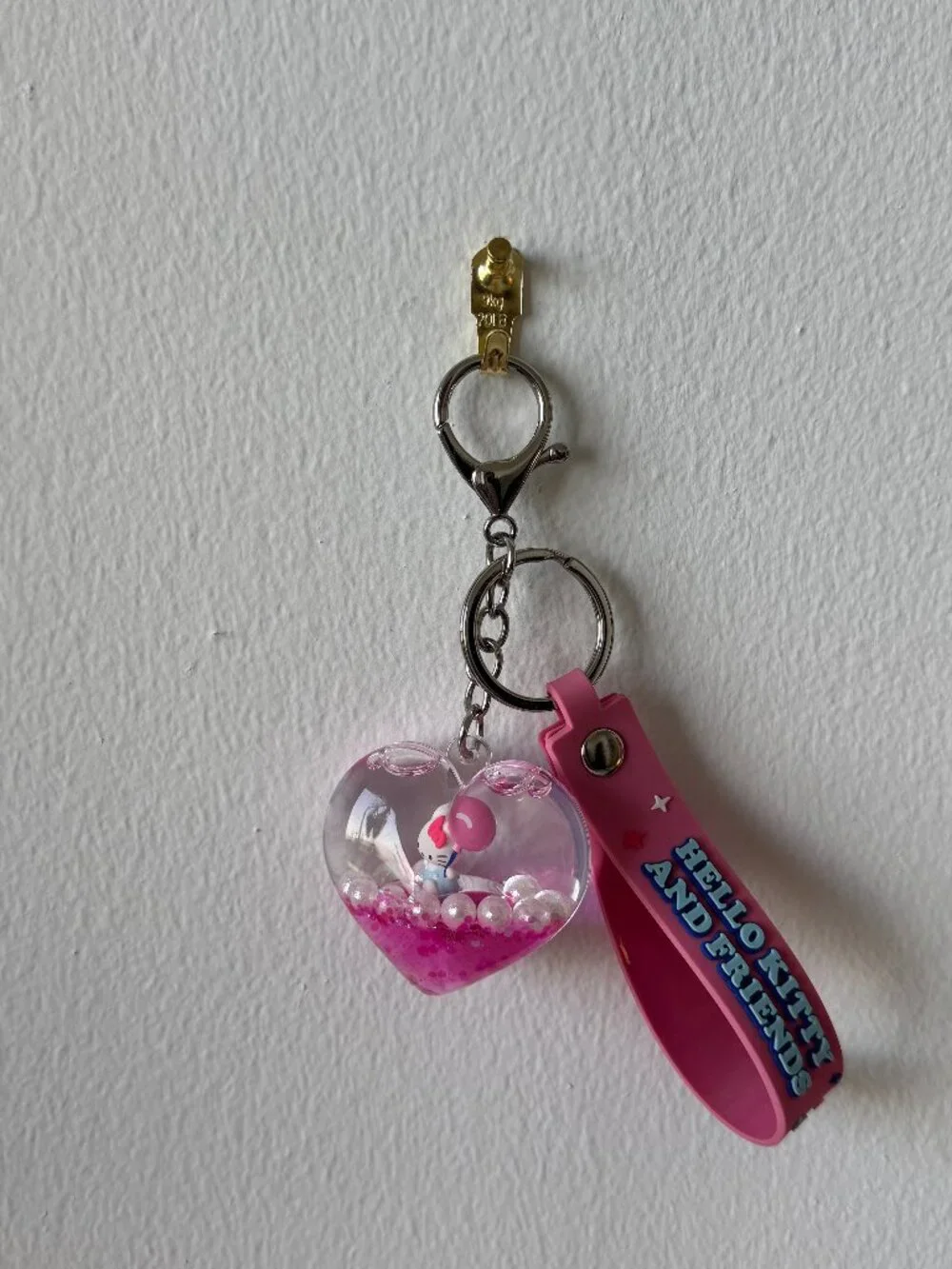 HELLO KITTY & FRIENDS HELLO KITTY BAG CHARM